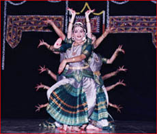 Rasikas donate to Kinkini's Dance Fest in Bangalore